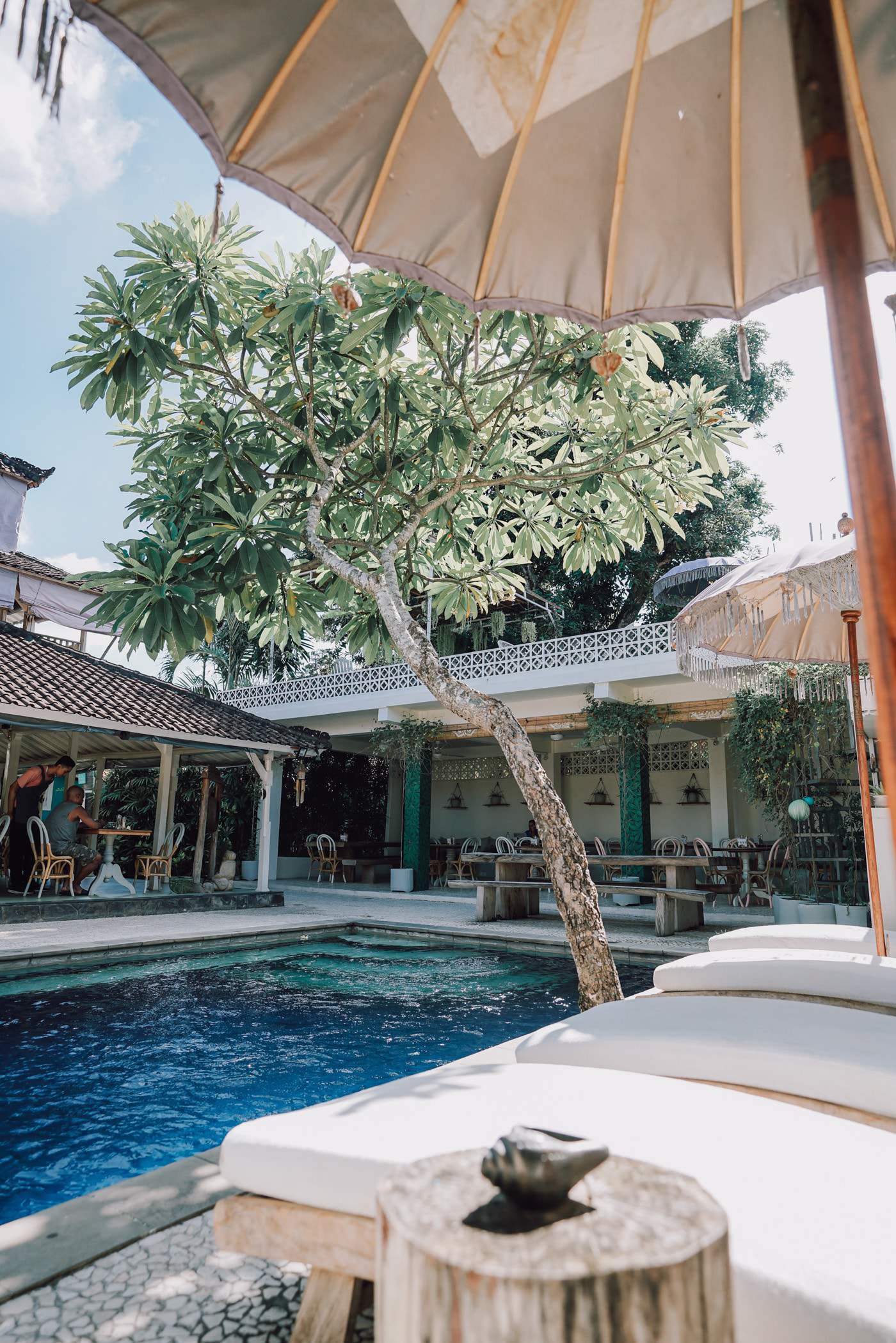 Looking for the best place to stay in Canggu? Looking for great Bali food and an amazing yoga retreat in Bali? Look no further than The Chillhouse Bali and Cassava Poolside café | Travel Bali | Travel Canggu #travelbali #bali #thechillhouse #yogaretreat #baliyoga