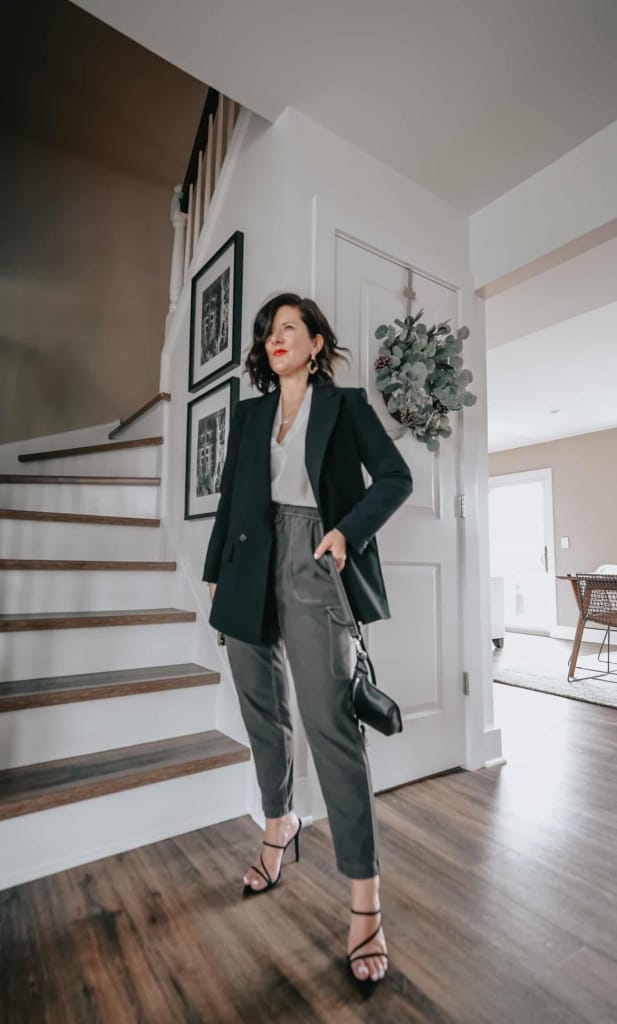 6 Ways to Wear Cute Olive Cargo Pants 