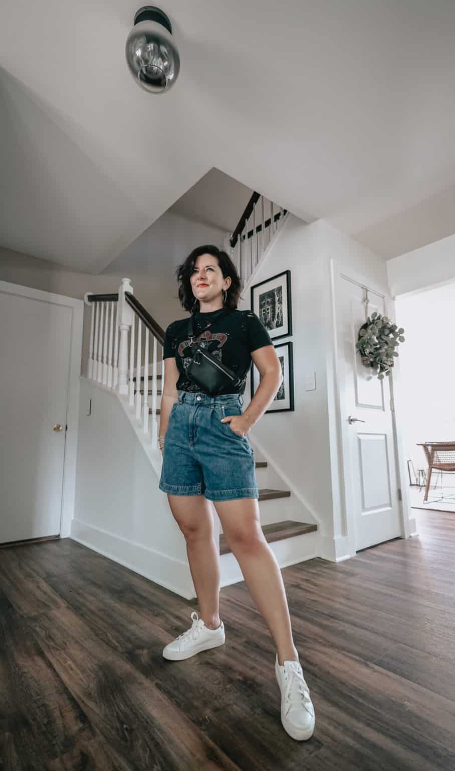 11-ways-to-style-mom-shorts-a-lily-love-affair